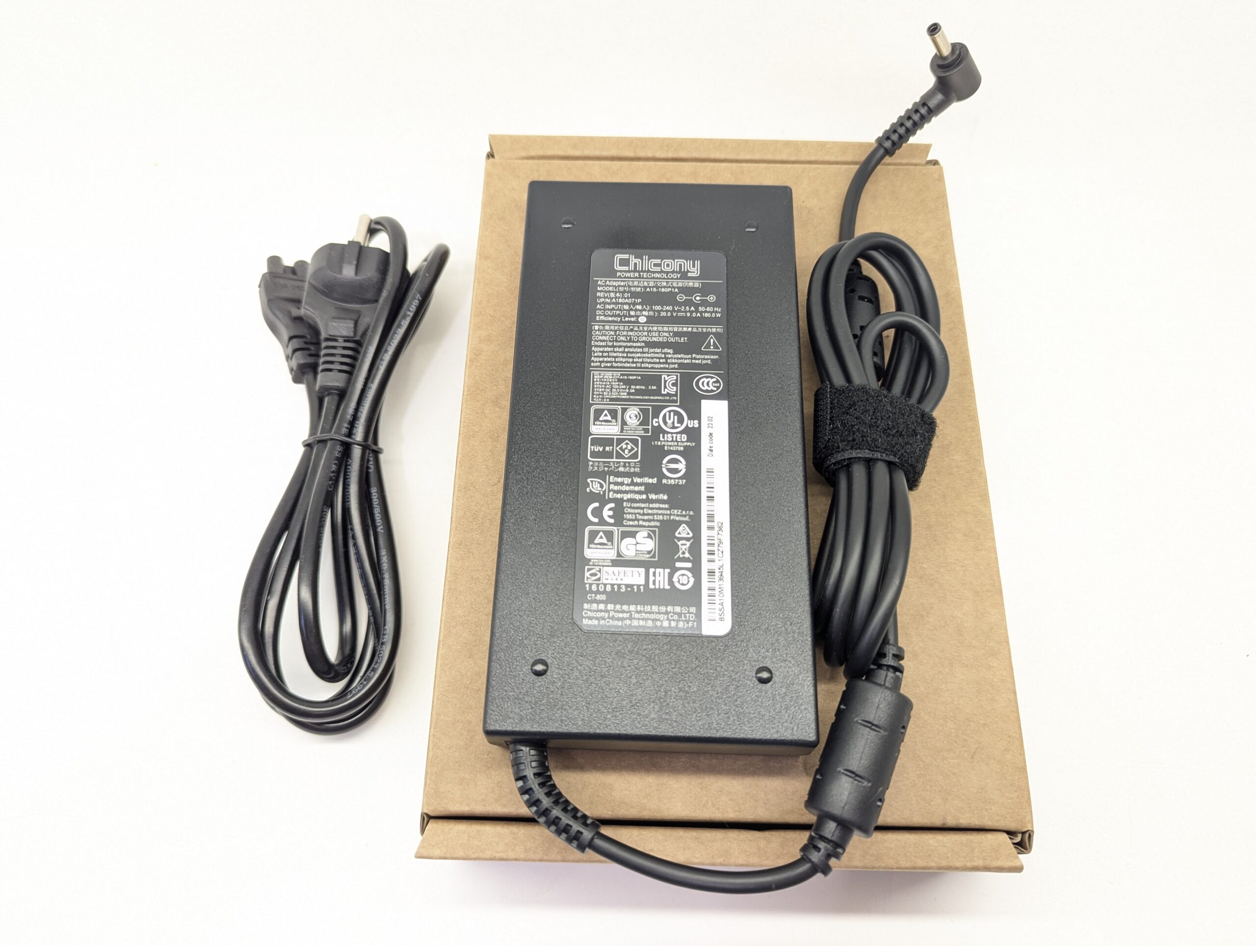 Блок питания для ноутбука MSI Creator M16, GF66 Katana, GF75, Pulse GL76 (20V 9A 150W штекер 4.5×3.0)