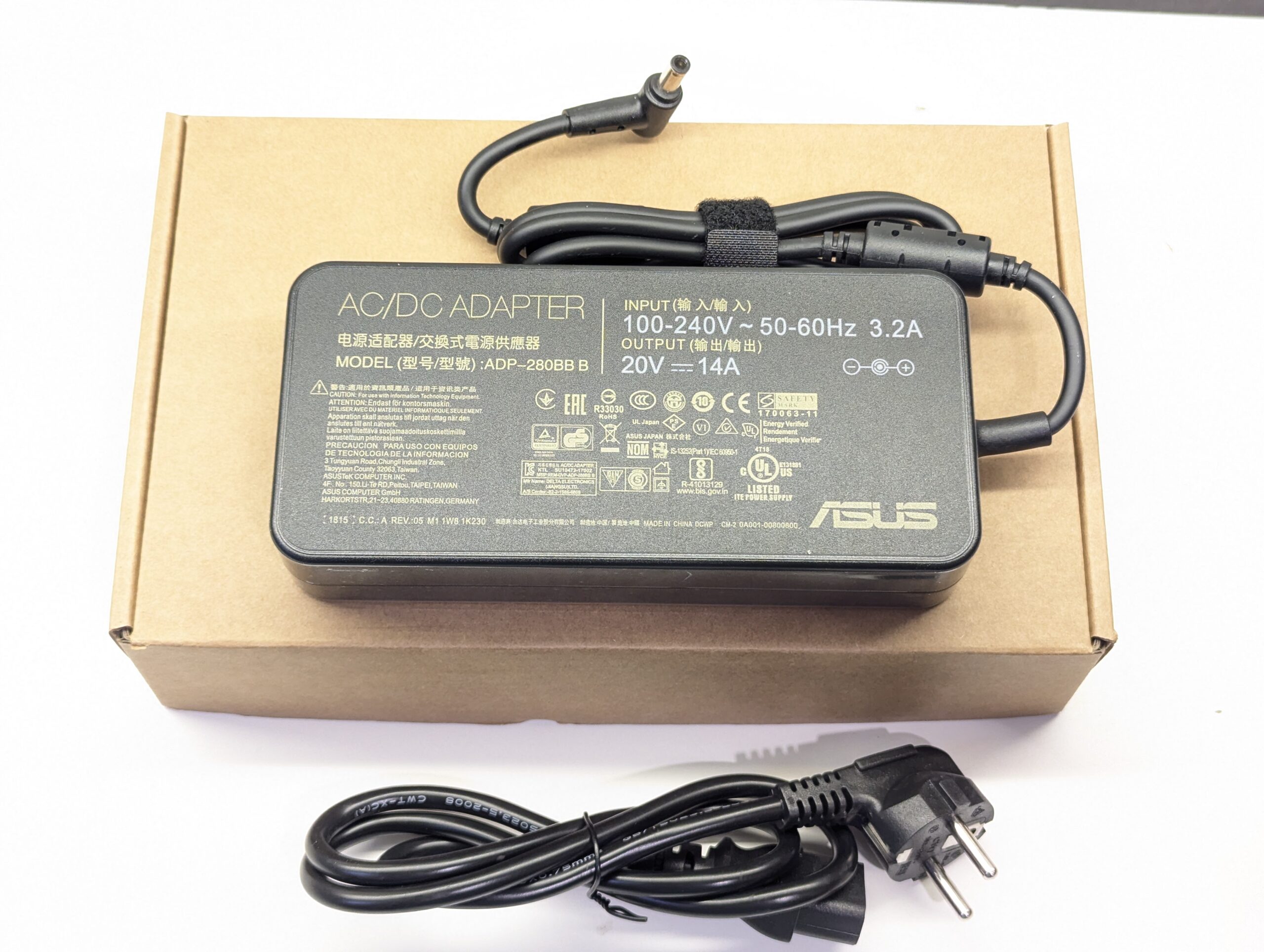 Блок питания ADP-280BB B для Asus ROG Chimera G703GI, Strix G15 G513QY, SCAR 17 G732LWS, Zephyrus S GX701GW (20V 14A 280W 6.0×3.7мм)